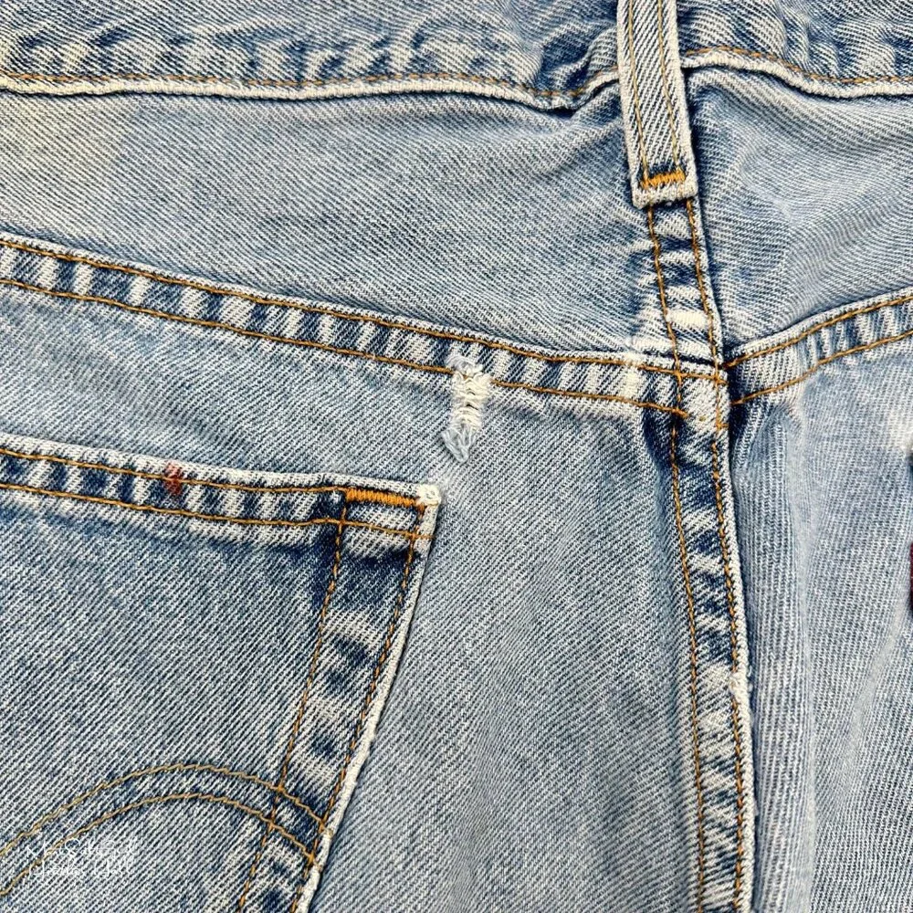 Vintage 1990's Levi's 505 Regular Fit Denim Shorts Size 34 Men's